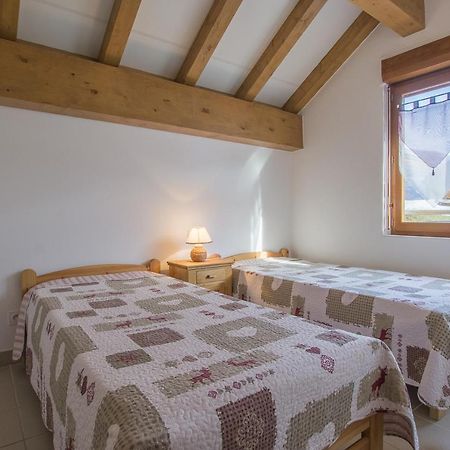 Gites De La Bresse Saint-Georges-Des-Hurtieres Экстерьер фото